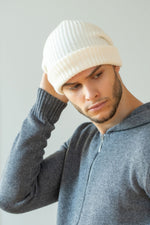 Load image into Gallery viewer, Men ribbed knitted beanie
