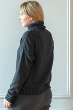 Load image into Gallery viewer, Women&#39;s Merino Wool Sweater
