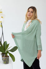 Load image into Gallery viewer, Classic triangle cardigan light green color
